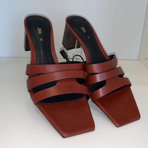 Zara Leather Mules Sandals - Picture 6 of 15